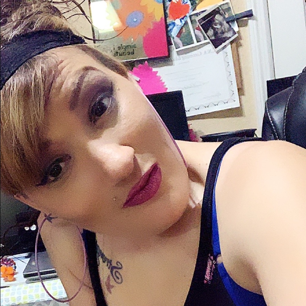 Meet your Posher, Tara